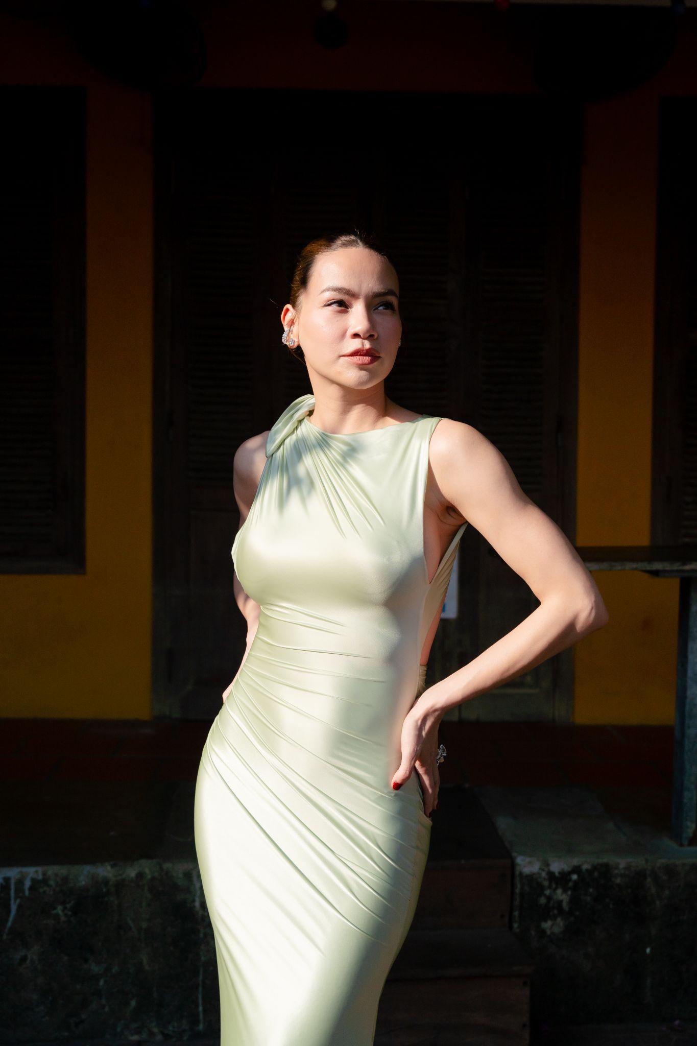 Mở hộp là thấy ngay chất flagship - 8