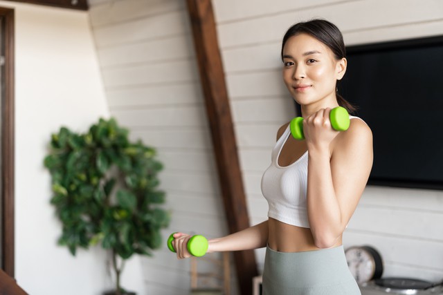 Sau tuổi 30, chăm sóc sức khỏe không còn là lựa chọn mà là ưu tiên hàng đầu. Ảnh minh họa