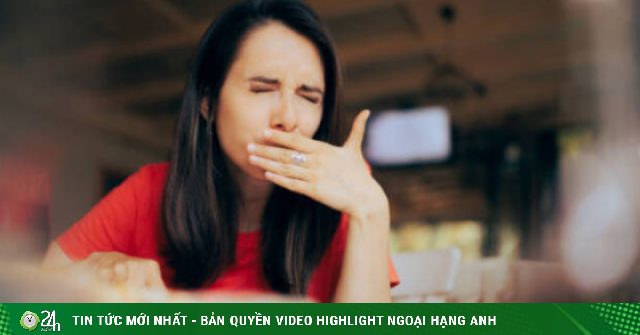 Nhà hàng buffet thu phí nôn mửa của những vị khách ăn no đến 'trớ'