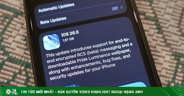 Thời lượng pin iPhone thay đổi thế nào sau khi cập nhật iOS 26.5?