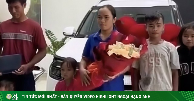 Gia đình làm rẫy ở Gia Lai 'gây bão' với video đi mua chiếc ôtô đầu tiên