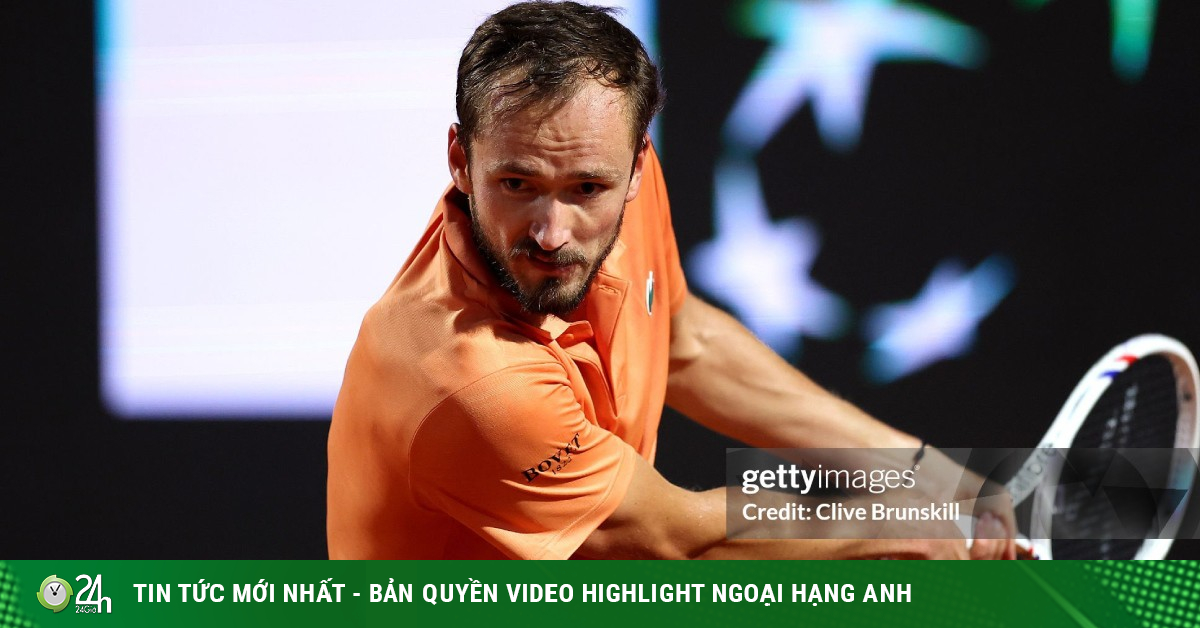 Kết quả tennis Landaluce - Medvedev: Ngược dòng bản lĩnh, hẹn đấu Sinner (Rome Open)