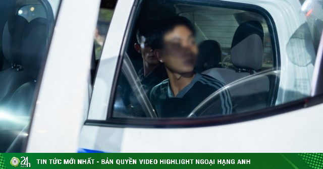 Mẹ bàng hoàng biết con trai dùng cần sa khi CSGT kiểm tra tại chợ Bình Điền