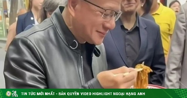 Mì trộn zhajiangmian, trà đào Mixue 'cháy hàng' sau bữa ăn của tỷ phú Jensen Huang