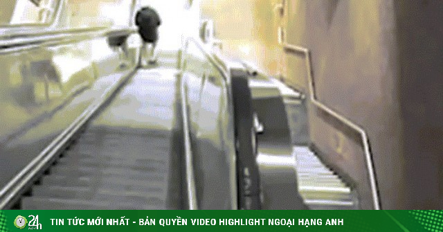 Tử vong sau khi mắc kẹt vào thang cuốn, hàng chục người đi qua không cứu