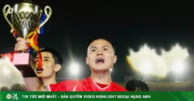 Quang Hải đi vào lịch sử bóng đá Việt Nam