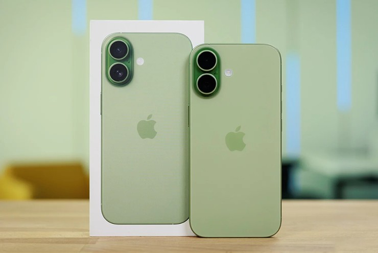 Cả MacBook và iPhone hiện nay đều khá mạnh mẽ.