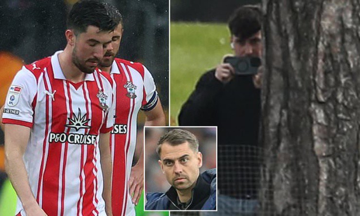 Southampton bị loại khỏi chung kết play-off thăng hạng và trừ 4 điểm ở mùa tới