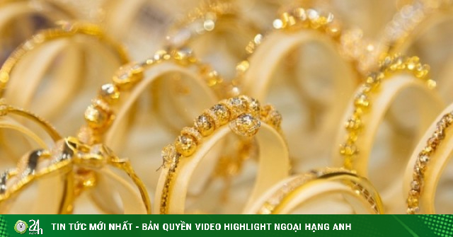 Giá vàng hôm nay 20/5: Lao dốc không phanh