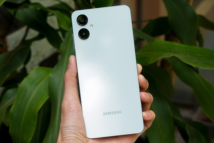 Những smartphone Galaxy A “đáng tiền” nhất trong tầm giá dưới 5 triệu - 4