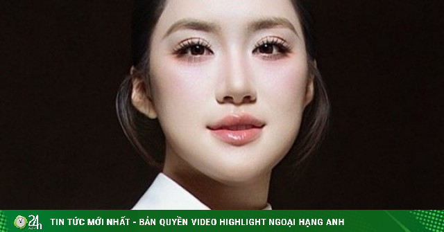 Phương Oanh hiến tạng