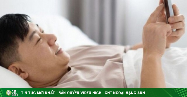 Vợ thức trắng chăm chồng sau tai nạn, anh vừa cầm lại điện thoại đã tiếp tục ngoại tình