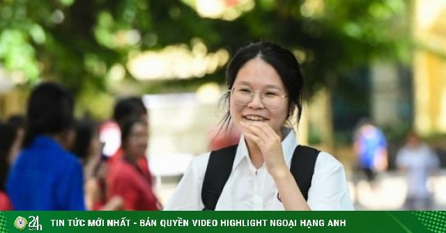 Đề và đáp án môn Toán thi vào lớp 10 Trường THPT Chuyên KHXH&NV năm 2026