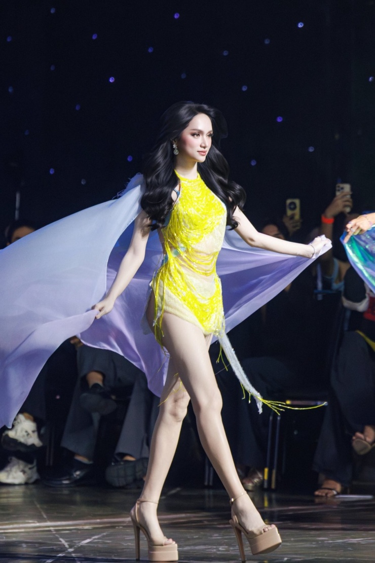 Hương Giang trong đêm mở màn của MGI All Stars