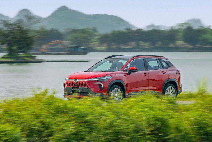 Nuôi Toyota Corolla Cross tốn gần 100 triệu/năm: Có đáng mua không? - 1