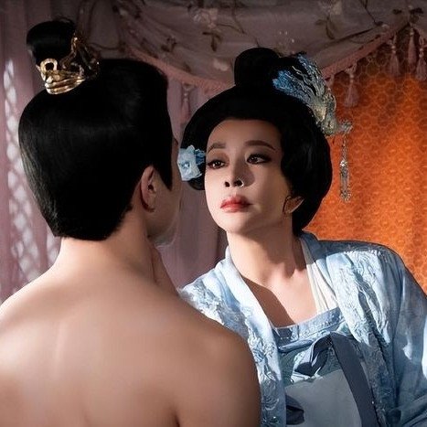 'Võ Tắc Thiên' Lưu Hiểu Khánh gây sốt với phim ngắn đạt 100 triệu view - 3