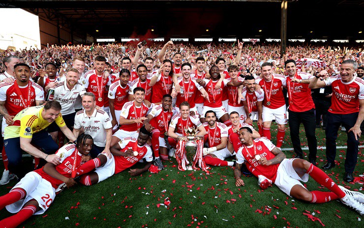 Sau ba mùa giải liên tiếp về nhì, Arsenal giờ đây không còn bị gắn với cái mác “kẻ hụt hơi” nữa