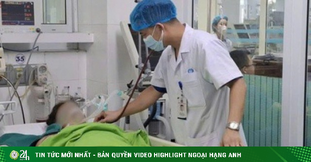Làm việc giữa trời nắng gắt, nhiều người nhập viện cấp cứu vì sốc nhiệt