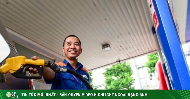 Giá xăng dầu hôm nay 26/5: Dầu thế giới lao dốc, trong nước chờ điều chỉnh