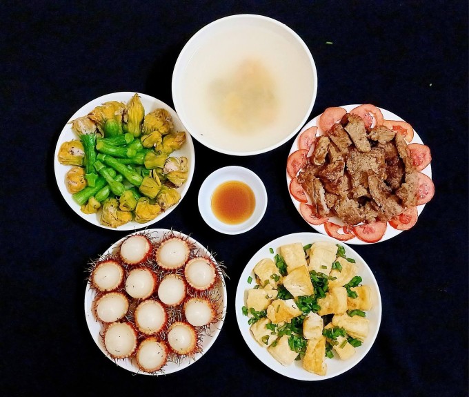 Những mâm cơm hè dao động 100.000 đồng cho 3-4 người của mẹ Hà Nội - 7