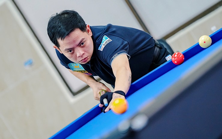 Lê Thành Tiến bị loại