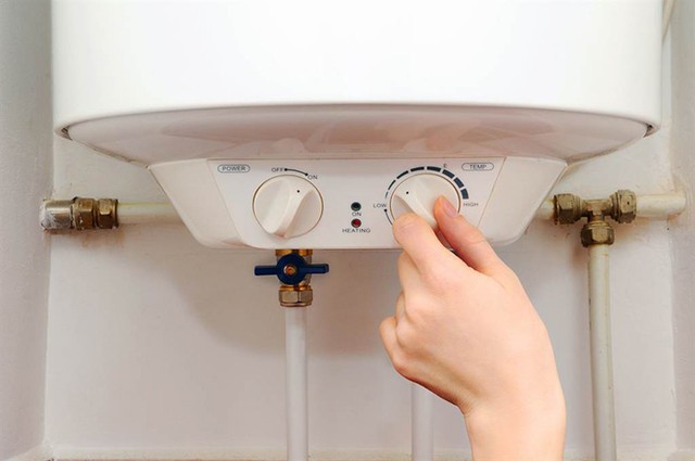 Nhiều gia đình bật suốt ngày mà không hay biết - 2