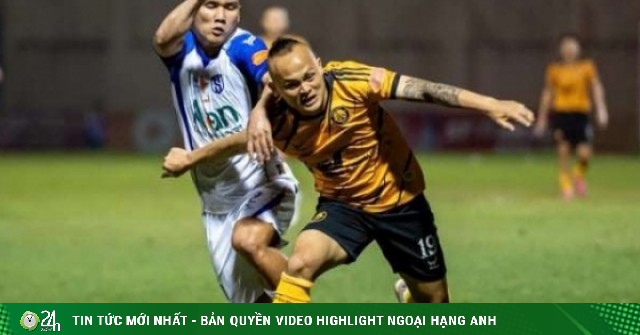 “Messi xứ Thanh” Lê Quốc Phương giải nghệ và đam mê ấp ủ