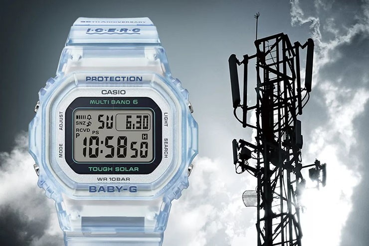 Cuối cùng là Baby-G BGD-5650K-2, mẫu đồng hồ nhỏ nhất và giá cả phải chăng nhất trong bộ ba, được bán với giá 24.200 yên (khoảng 3,98 triệu đồng). Dựa trên thiết kế vuông tiêu chuẩn của dòng 5600, mẫu đồng hồ này bao gồm chức năng điều chỉnh thời gian bằng sóng radio Multi Band 6, tự động điều chỉnh thời gian từ sáu trạm phát toàn cầu. Giống như các mẫu khác, Baby-G cũng sử dụng năng lượng mặt trời và khi bật đèn nền, hình ảnh một chú cá heo sẽ hiện lên trên màn hình.