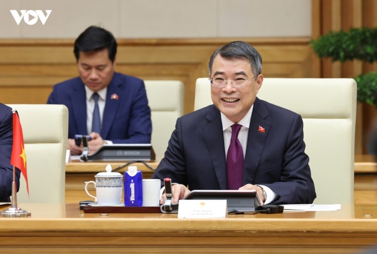 Thủ tướng Lê Minh Hưng phát biểu tại buổi hội đàm.