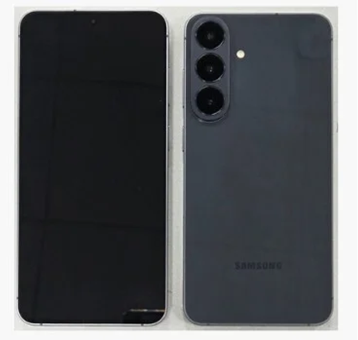 Galaxy S26 FE bất ngờ lộ diện: Thiết kế mới, nâng cấp sạc không dây siêu khủng Galaxy S26 FE bất ngờ lộ diện: Thiết kế mới, nâng cấp sạc không dây siêu khủng