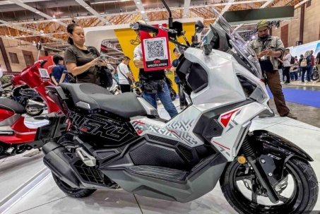 SYM ra mắt xe phượt mới, trang bị ngang ngửa "vua xe ga" Honda