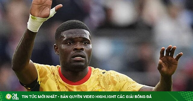 Cựu SAO Arsenal Partey bị cấm nhập cảnh, lỡ trận ra quân World Cup với ĐT Ghana