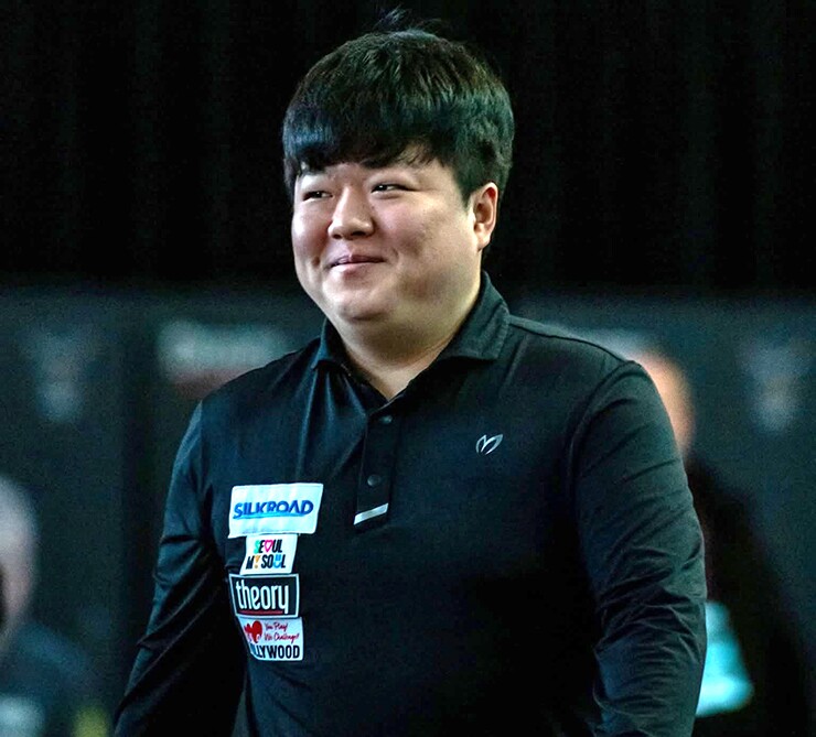 Cho Myung Woo là đối thủ của Phương Vinh ở bán kết