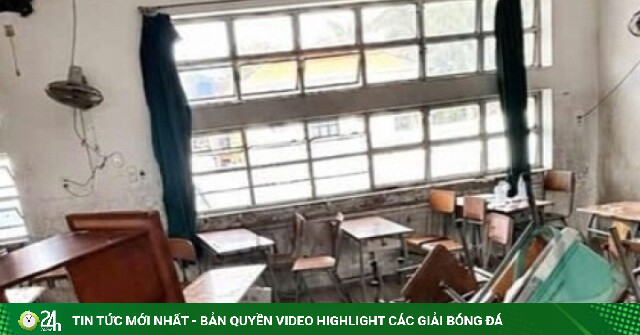 Buổi học cuối, nhóm học sinh lớp 9 ném bàn ghế, sách vở giữa lớp gây xôn xao