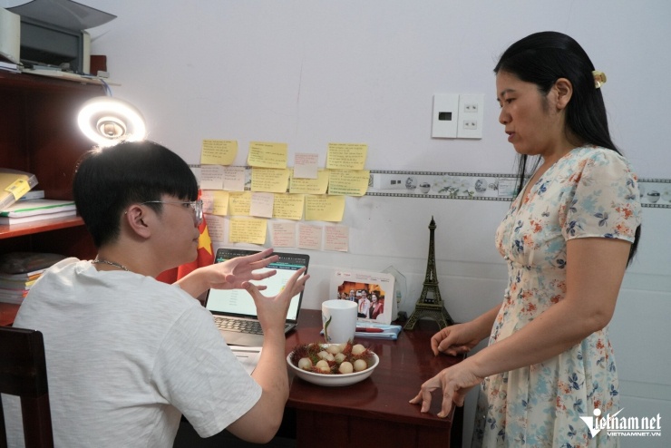 Hoàng Anh