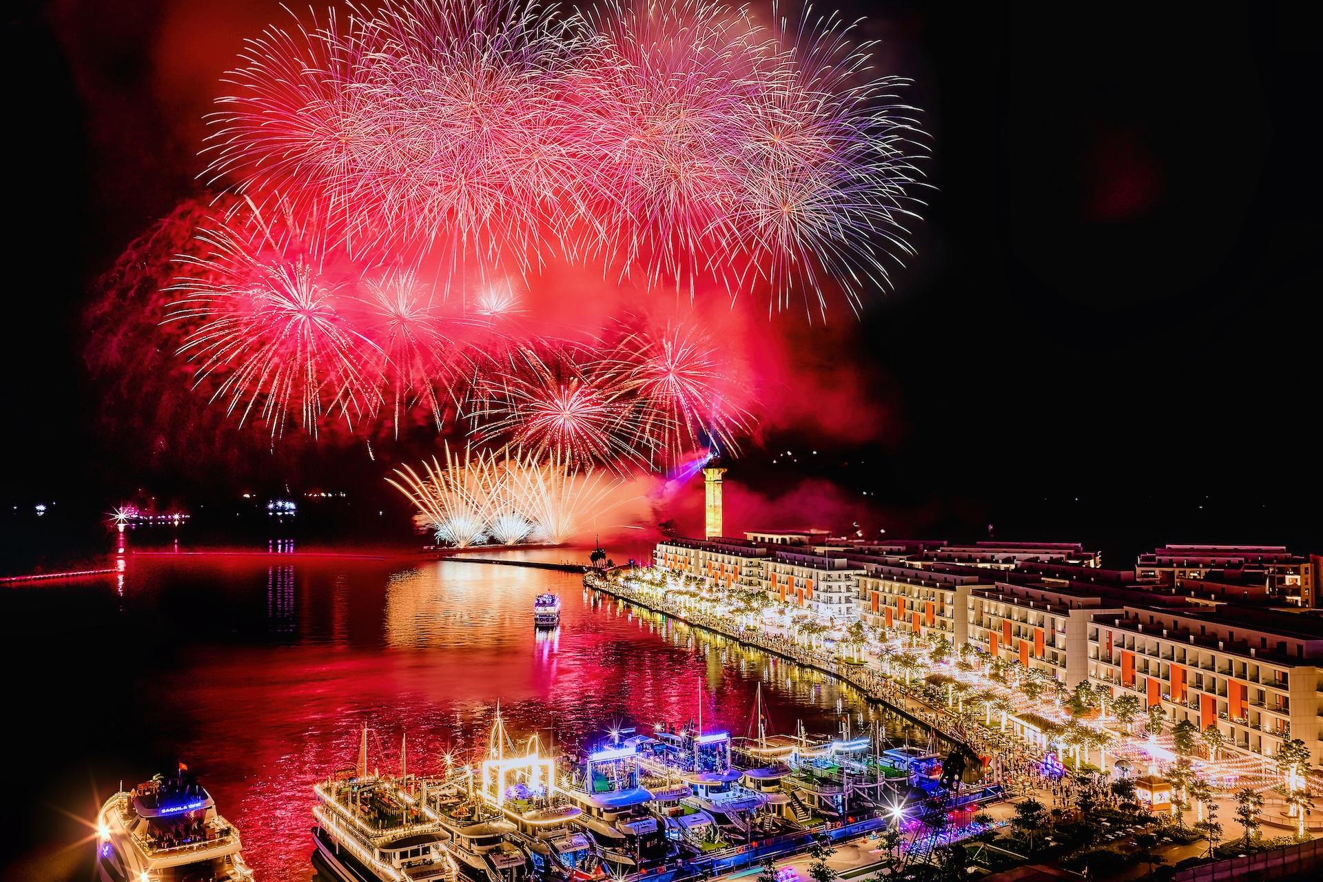 Sở hữu hệ sinh thái đa trải nghiệm, Sun Elite City đang từng bước tái định nghĩa khái niệm "trung tâm" tại Bãi Cháy.&nbsp;Ảnh: Ánh Dương