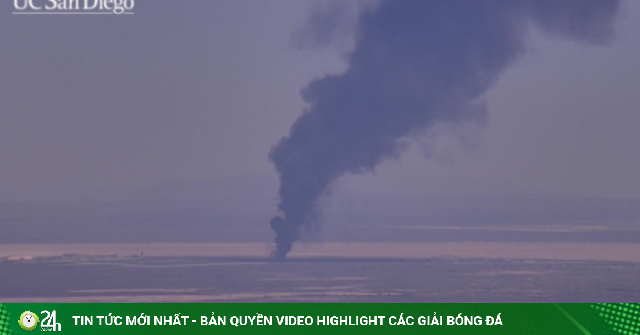 Máy bay ném bom B-52 mang vũ khí hạt nhân của Mỹ bị rơi ở California