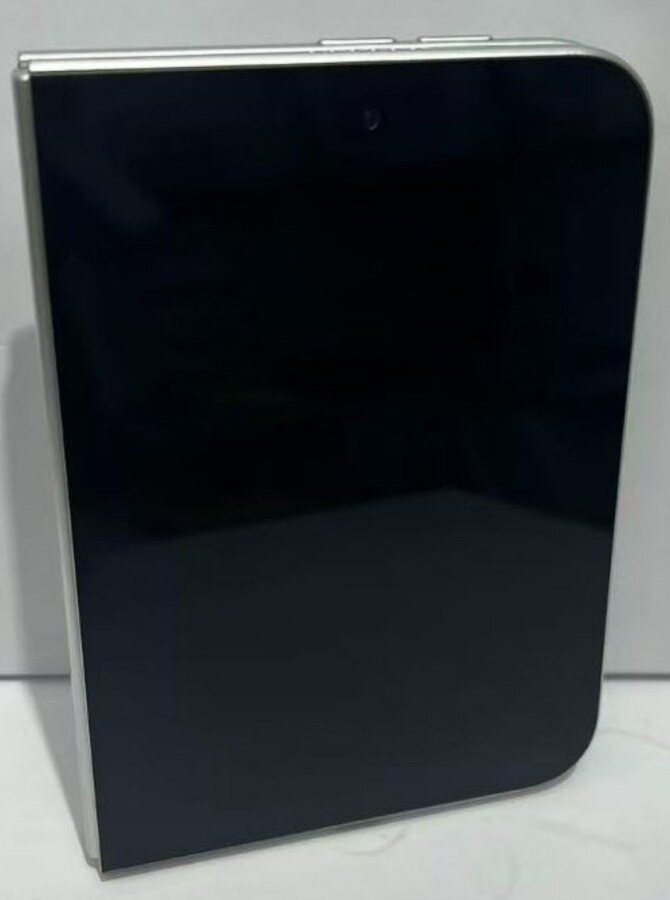 iPhone Ultra sẽ bị trì hoãn ra mắt vào năm sau
