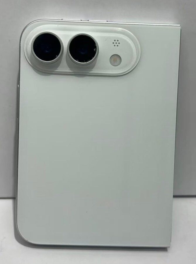 iPhone Ultra sẽ bị trì hoãn ra mắt vào năm sau