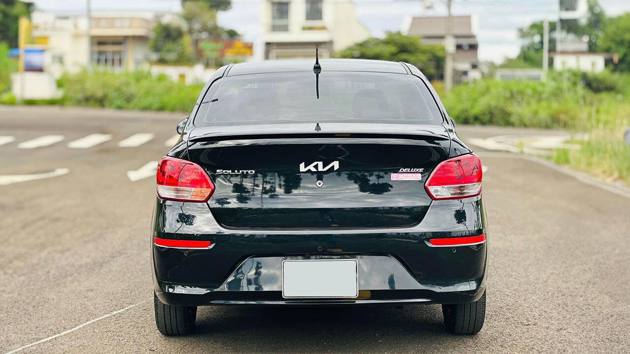 Kia Soluto đang là mẫu xe được nhiều người kinh doanh dịch vụ vận chuyển để ý và lựa chọn.