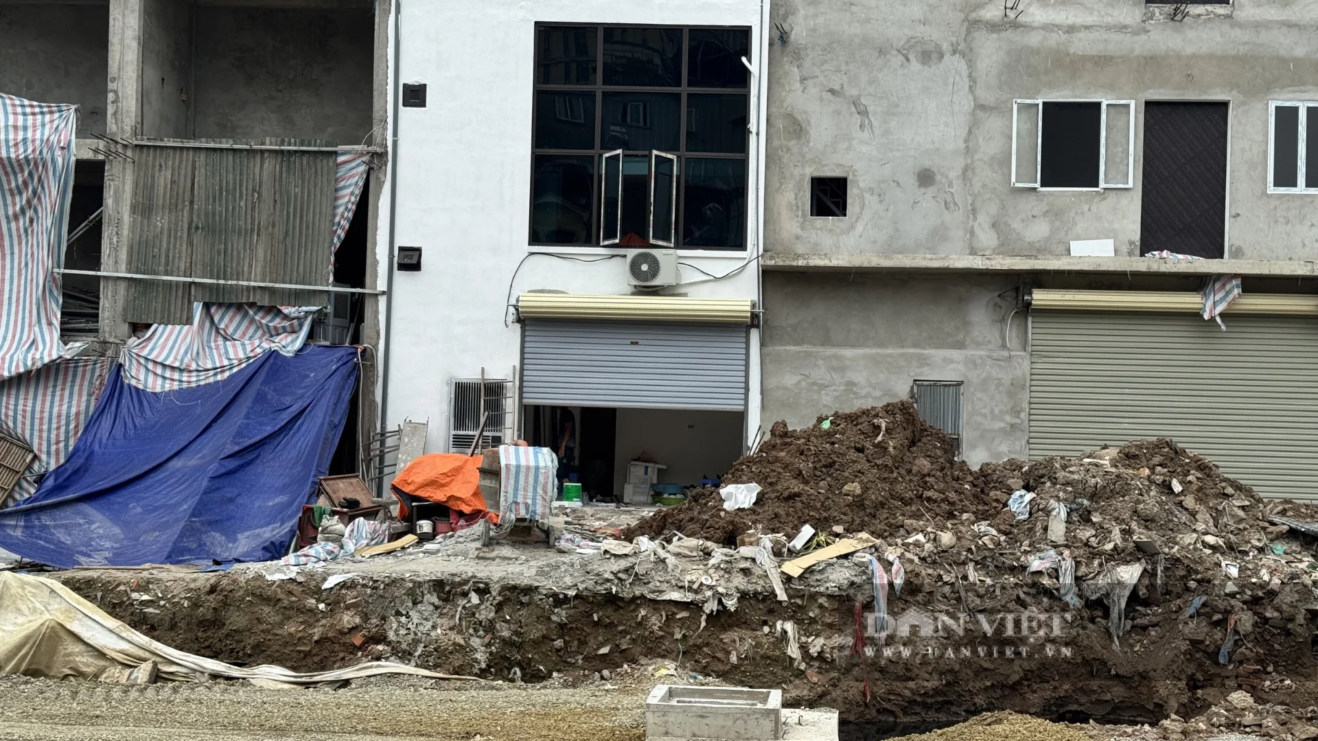 Nhà từ ngõ “lên phố” nhờ Vành đai 2.5: Giá tăng nhưng nỗi lo quy hoạch vẫn còn đó