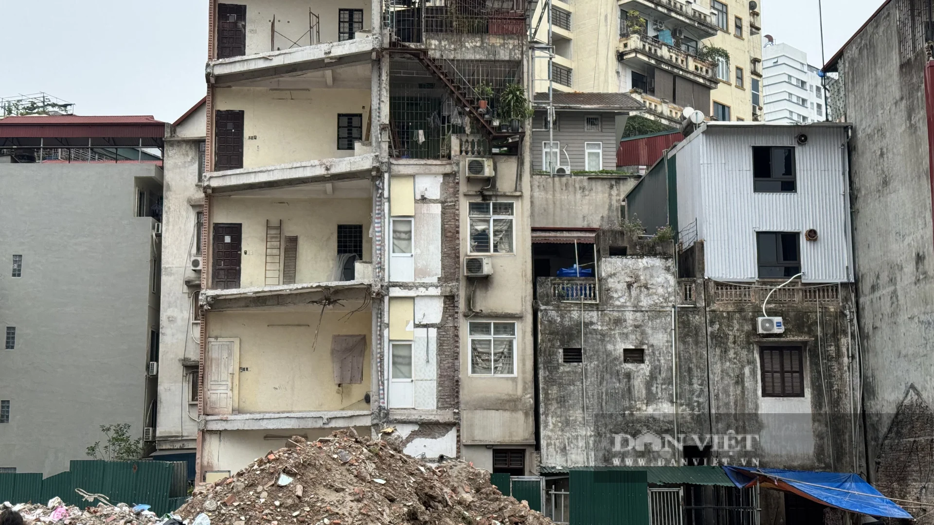 Nhà từ ngõ “lên phố” nhờ Vành đai 2.5: Giá tăng nhưng nỗi lo quy hoạch vẫn còn đó