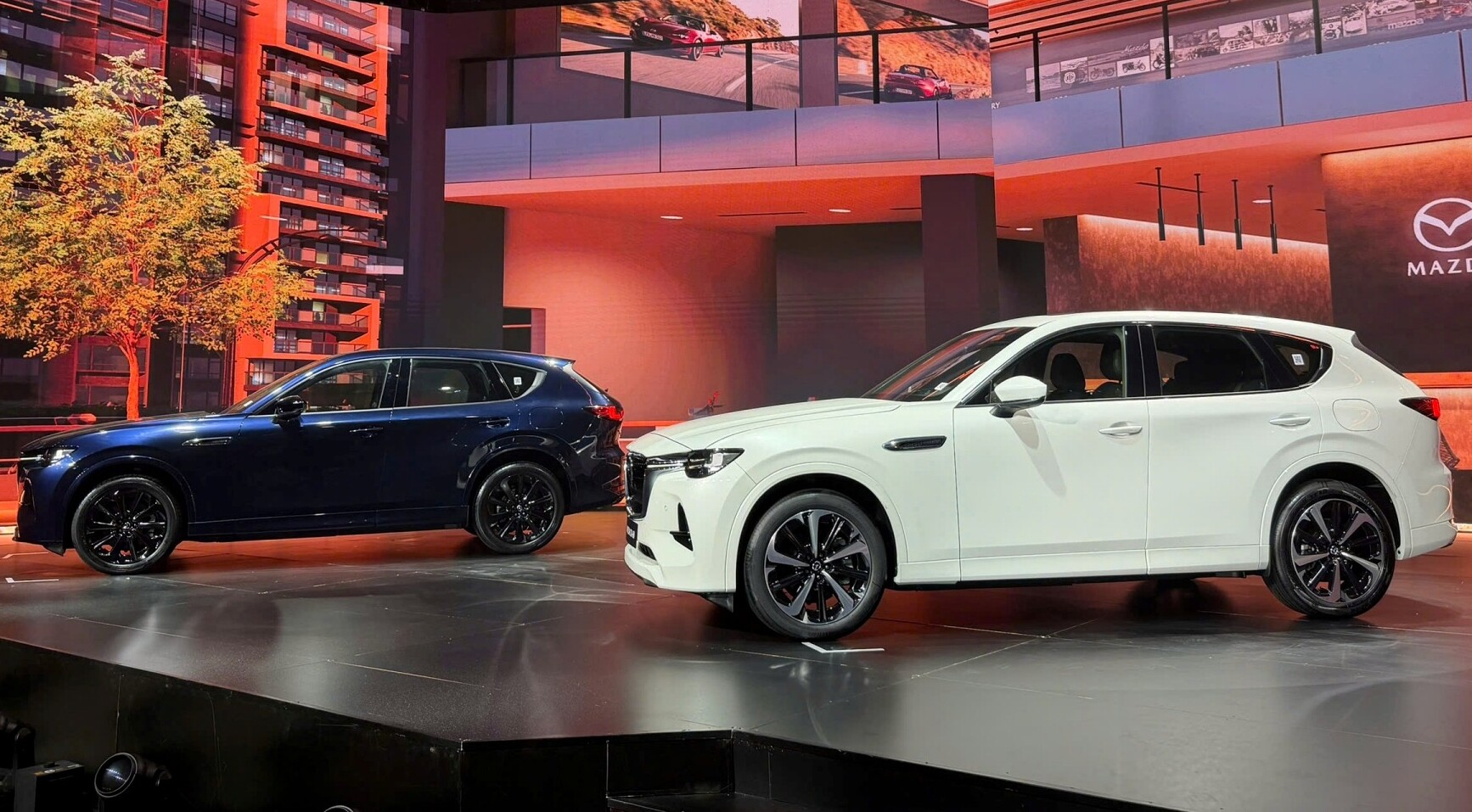 Mazda công bố giá bán bộ đôi xe sang CX-60 và Cx-90 tại Việt Nam - 1
