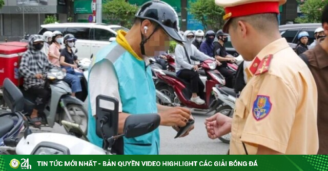 Ra đường vi phạm điều này, nhiều người đi xe máy bị phạt đến 1.000.000 đồng