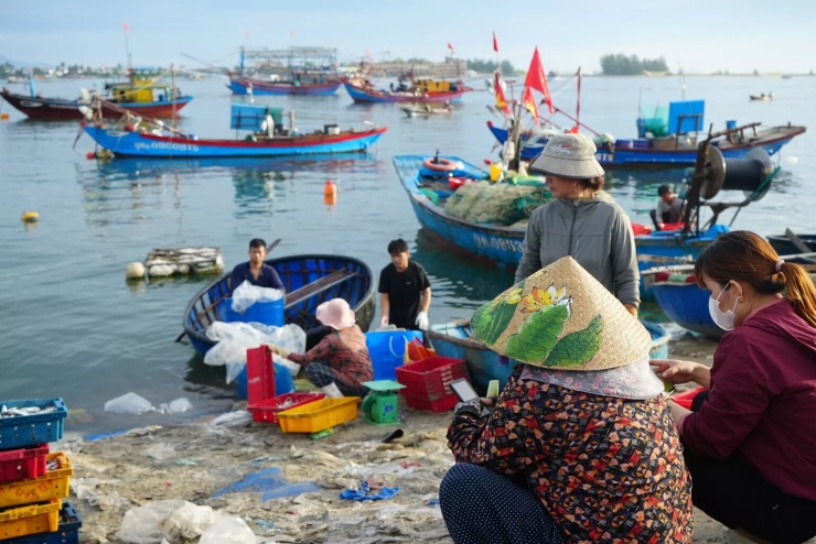 Chợ cá ở Hội An, Việt Nam. James Pham/Lonely Planet