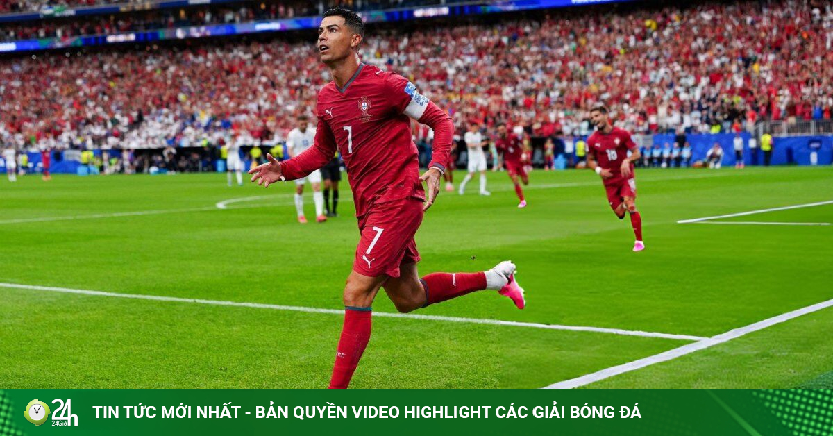 Video bóng đá Bồ Đào Nha - Uzbekistan: Đỉnh cao Ronaldo, ngất ngây "đại tiệc" (World Cup)