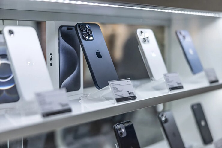 Vì sao người dùng được khuyên mua iPhone cũ lúc này - 1