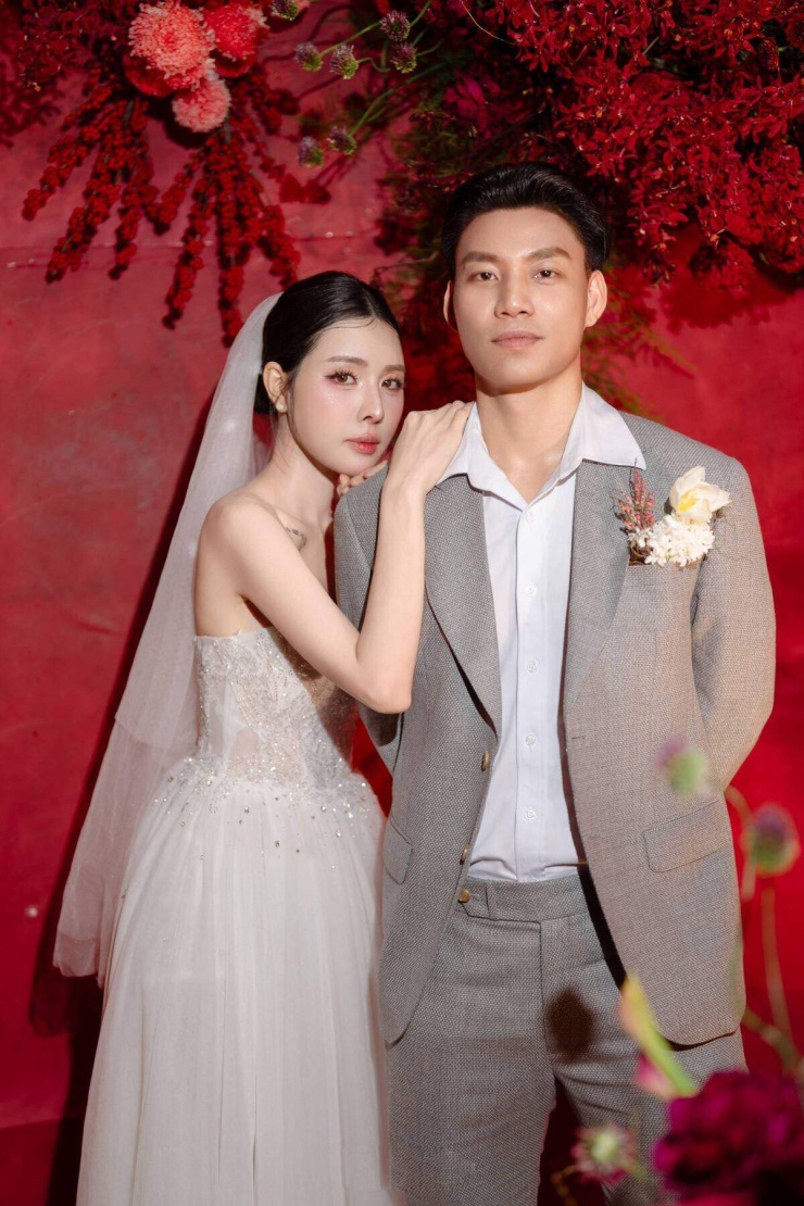 3 bộ suit cưới phong cách quý ông của Văn Thanh - 4