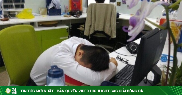 Bị hành xác suốt mùa World Cup vì ghét bóng đá nhưng đêm nào vợ cũng bắt xem