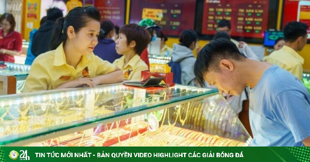 Nên mua vàng bây giờ hay chờ giá giảm thêm?